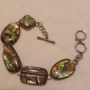 Abalone Shell Link Bracelet - Iridescent Green Women’s Jewelry